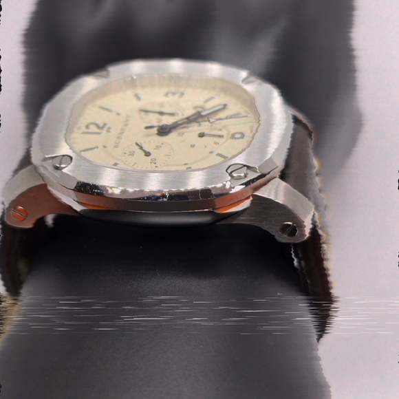 〽️ Burberry 〽️ Classic BBY1101 Chronograph Watch - Picture 9 of 11